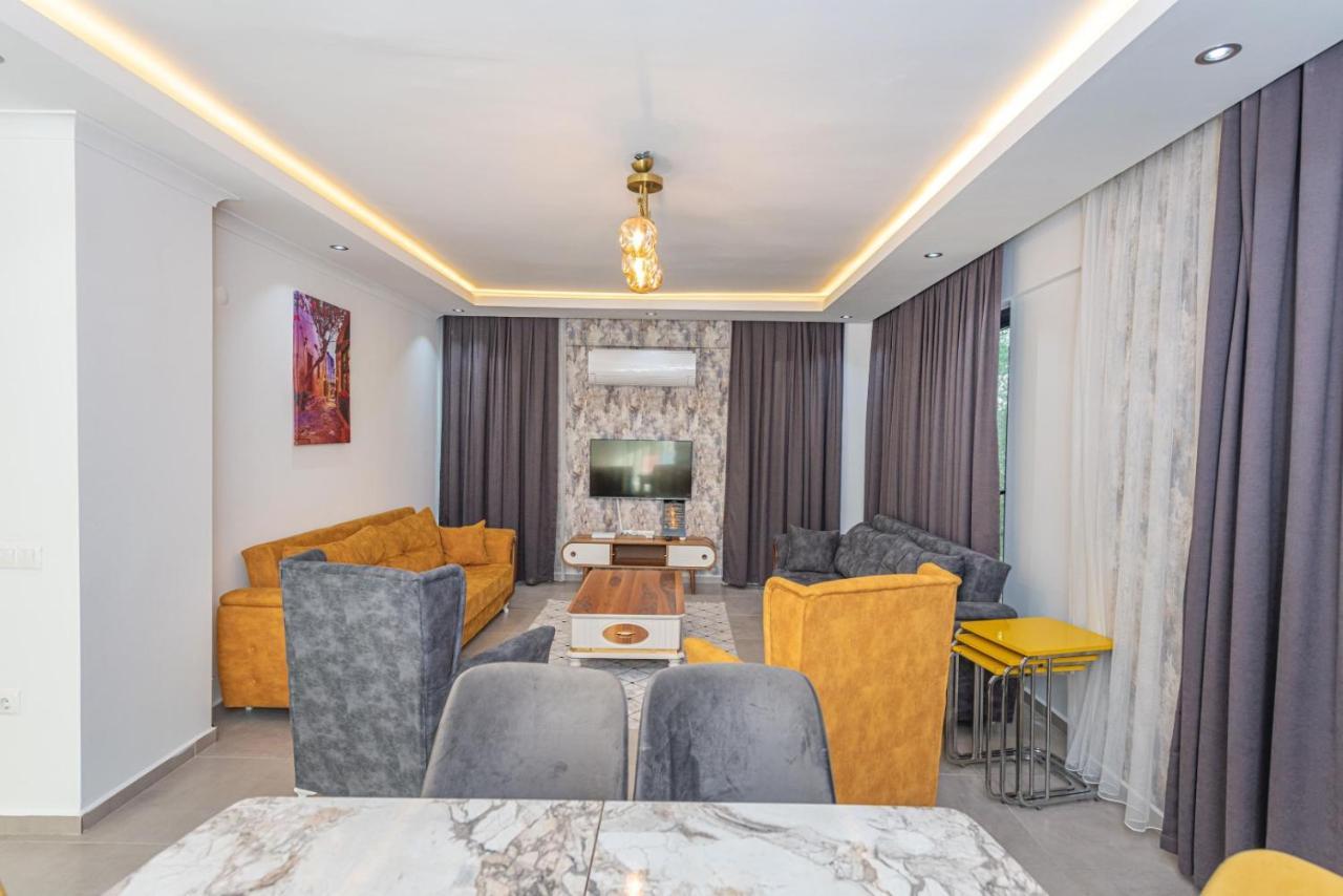 4 Bedroom Holiday Villa In Hisaroenue Oeluedeniz- Gold Rose Fethiye Exterior photo